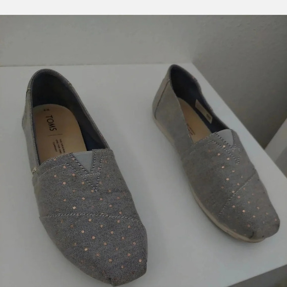 TOMS Classic Canvas Slip-on Comfort Flats Shoes Gray Polkadots 8 - Picture 1 of 4